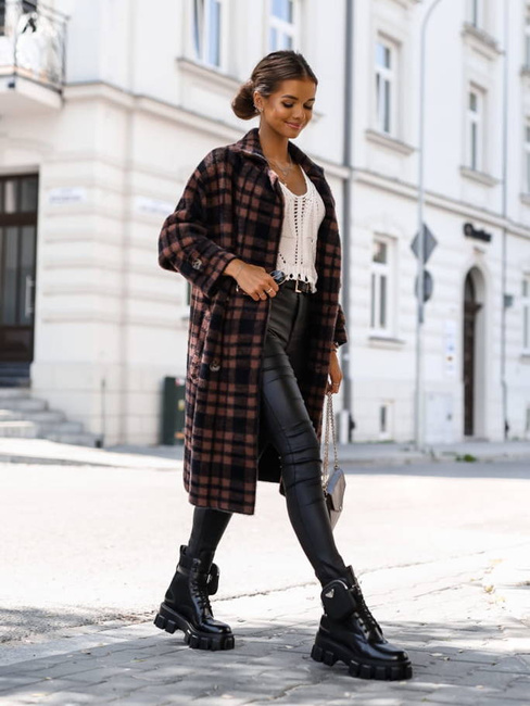 Długi kardigan płaszcz typu alpaka w kratę Cocomore