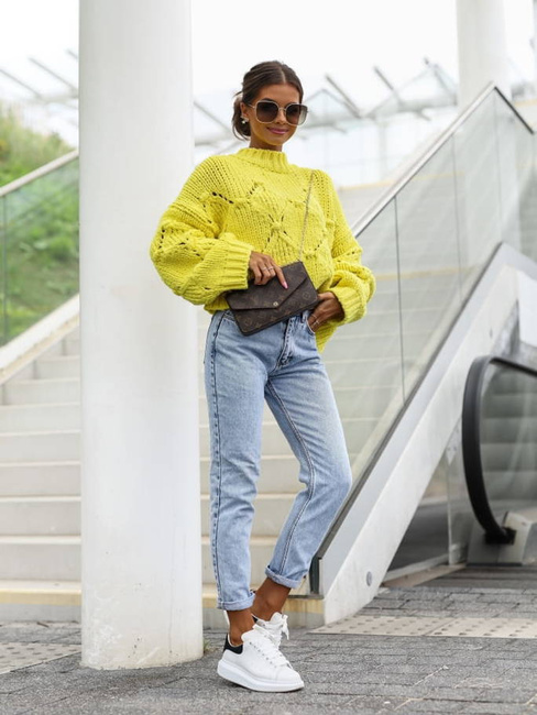 Luźny sweter Cocomore oversize żółty