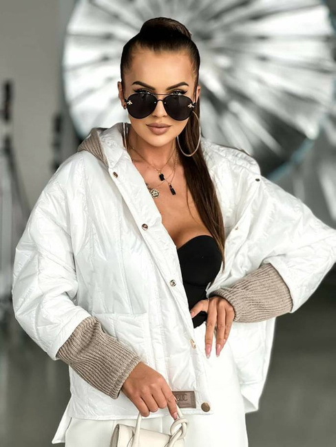 Kurtka damska wiosenna z kapturem Cocomore biała