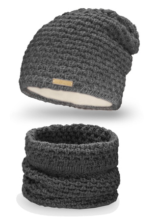 Mikos* Winter Kombi Set aus Winter Schal und passender Strickmütze/Beanie (690)