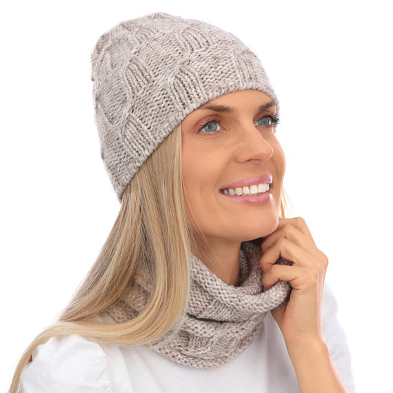 Mikos ciepły komplet damski czapka zimowa podszyta polarem komin szalik tuba tunel polski produkt polski producent 686 beż melanż