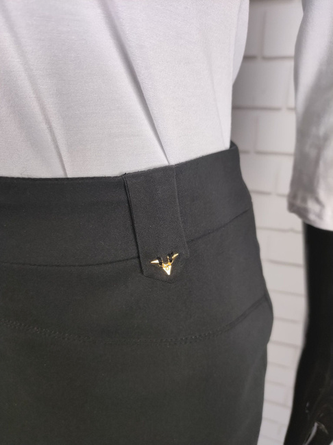 BB klasyczna spódnica na suwak długość do kolana prosta elegancka ołówkowa czarna (025)