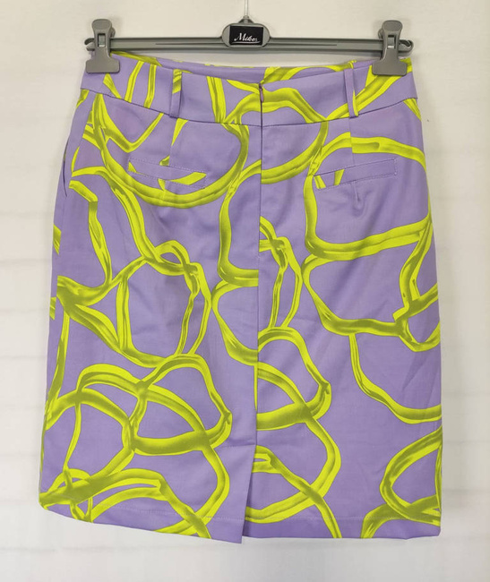 Spódnica BB klasyczna przed kolano fiolet